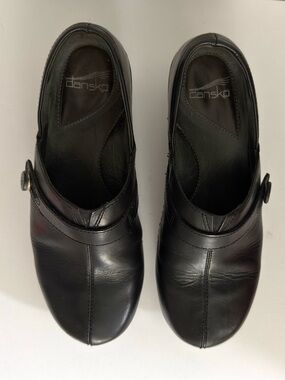 🖤 Dansko Professional Black Leather Clogs - Women's 40 (US 9.5-10)
